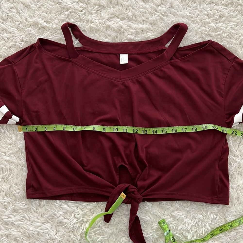 Amazon Cold-Shoulder Top - Picture 11 of 12